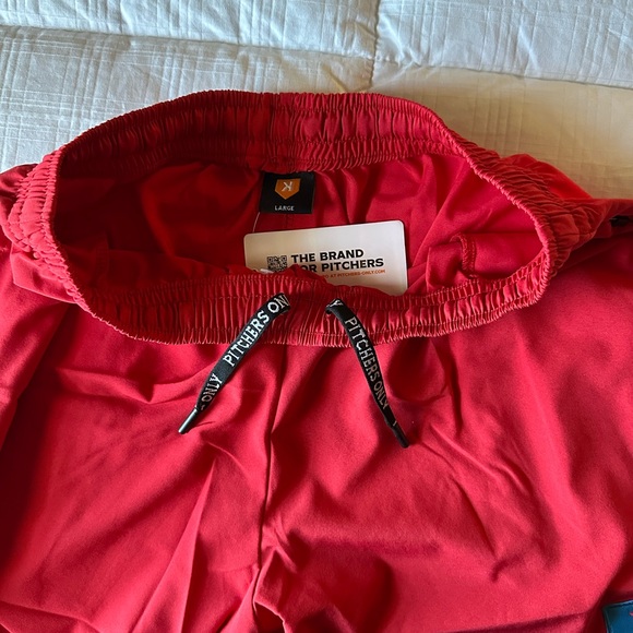 Pitchers Only brand-new large - Picture 4 of 4